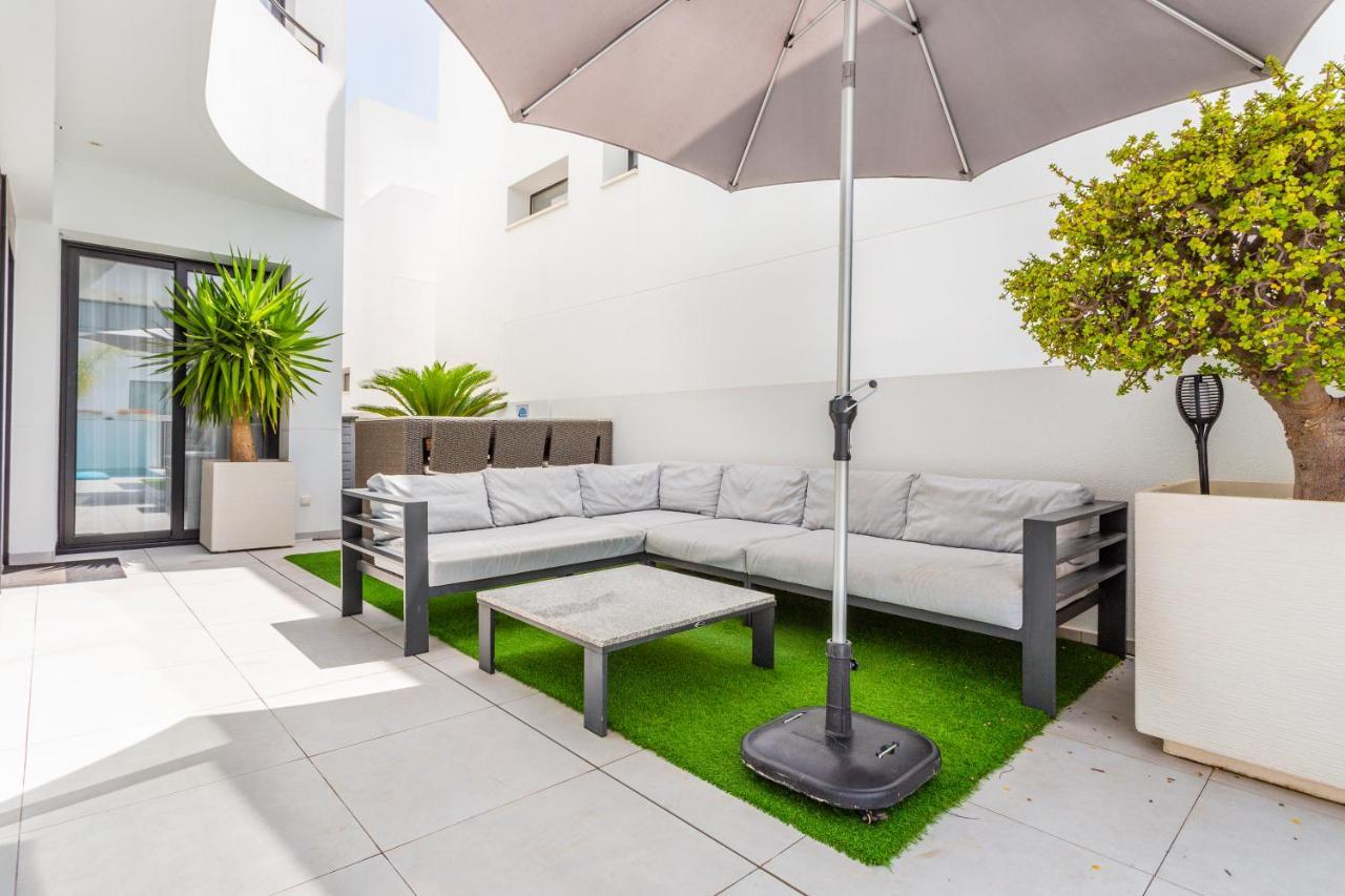 Stylish Villa 2018,Pool,3B.R.Wifi,Netflix San Fulgencio المظهر الخارجي الصورة