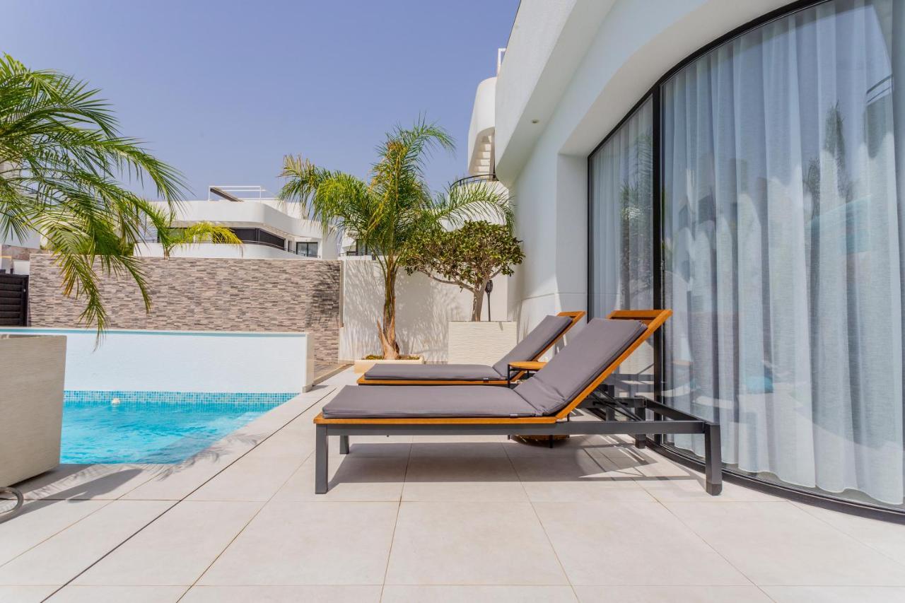 Stylish Villa 2018,Pool,3B.R.Wifi,Netflix San Fulgencio المظهر الخارجي الصورة