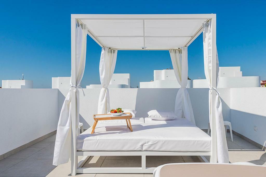 Stylish Villa 2018,Pool,3B.R.Wifi,Netflix San Fulgencio المظهر الخارجي الصورة